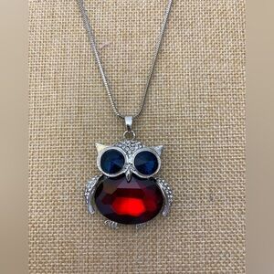 Red and‎ Blue Owl Pendant Necklace Silver Tone Rhinestones